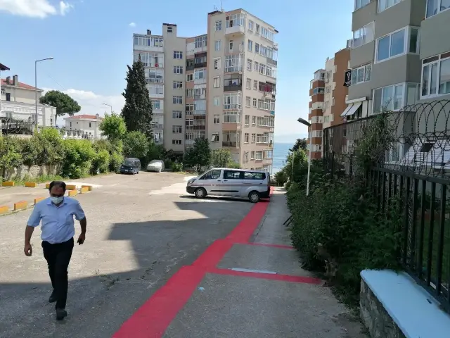 Thodex'in kurucusunun evine icra için gidenler eli boş döndü, avukatın yeni hedefi ünlü isimler Thodex'in kurucusunun evine icra için gidenler eli boş döndü, avukatın yeni hedefi ünlü isimler