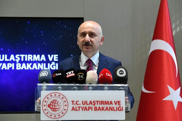 ulastirma ve altyapi bakani karaismailoglu ki 3 14190286 o