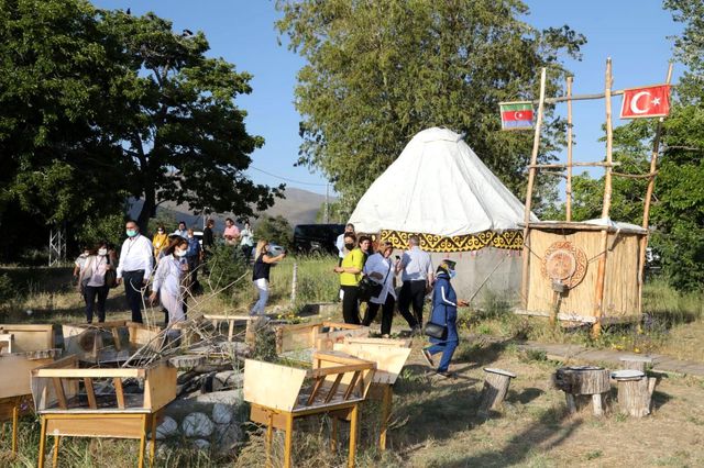 81 ilden 150 muhtar van a geldi 2 14190899 o