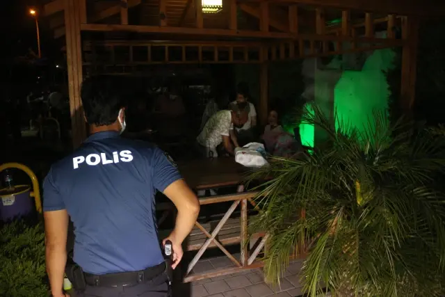 Bir evde silahlı kavga: 1 ölü, 1 yaralı Bir evde silahlı kavga: 1 ölü, 1 yaralı