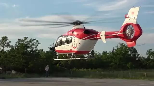 Son dakika haber: Ağaçtan düşüp ambulans helikopterle hastaneye sevk edilen çiftçi devlete teşekkür etti Son dakika haber: Ağaçtan düşüp ambulans helikopterle hastaneye sevk edilen çiftçi devlete teşekkür etti