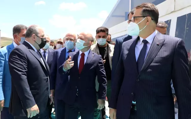 Ağrı'da 1.2 milyar dolarlık altın, 2.8 milyon dolarlık gümüş rezervi bulundu Ağrı'da 1.2 milyar dolarlık altın, 2.8 milyon dolarlık gümüş rezervi bulundu