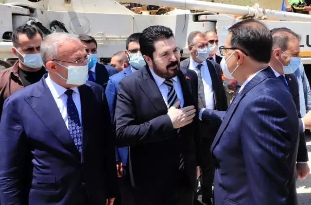 Ağrı'da 1.2 milyar dolarlık altın, 2.8 milyon dolarlık gümüş rezervi bulundu Ağrı'da 1.2 milyar dolarlık altın, 2.8 milyon dolarlık gümüş rezervi bulundu