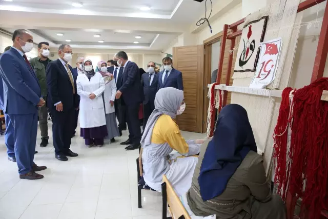 Özhaseki: '2002'de iktidar olunca şehirlerimiz büyük projelere kavuşmaya başladı' Özhaseki: '2002'de iktidar olunca şehirlerimiz büyük projelere kavuşmaya başladı'