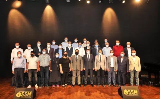 AK Parti İlçe Yönetimi, Şehitkamil'deki projeleri yerinde inceledi AK Parti İlçe Yönetimi, Şehitkamil'deki projeleri yerinde inceledi