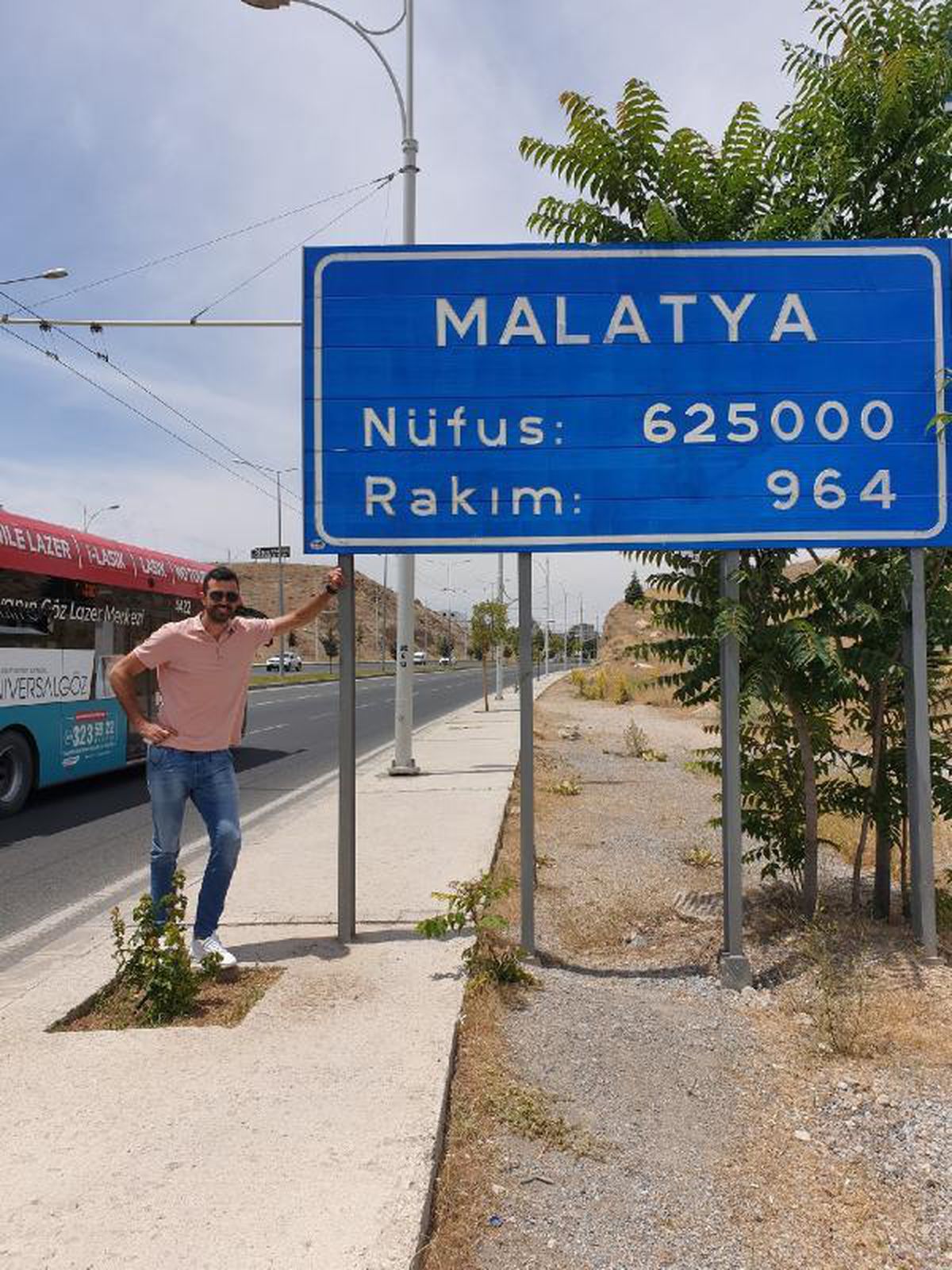 Anadolu Efesli Krunoslav Simon, fahri hemşehrilik için Malatya'da