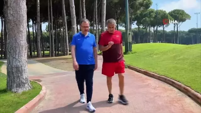 Bakan Kasapoğlu sordu, Şenol Güneş yanıtladı! -1- Bakan Kasapoğlu sordu, Şenol Güneş yanıtladı! -1-