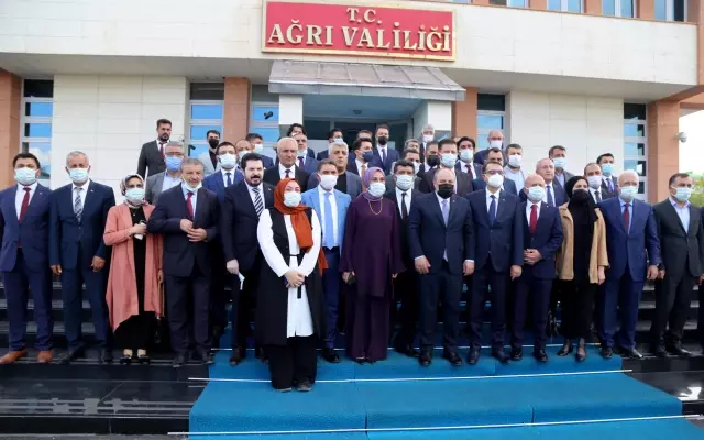 Son dakika haberleri | Bakanlar Dönmez ile Varank, Vali Varol'u ziyaret etti Son dakika haberleri | Bakanlar Dönmez ile Varank, Vali Varol'u ziyaret etti