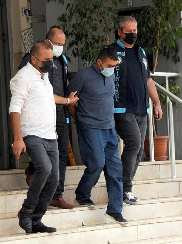 Boğulup, tandıra gömülen çiftin katil zanlısı aile adliyede (3) Boğulup, tandıra gömülen çiftin katil zanlısı aile adliyede (3)