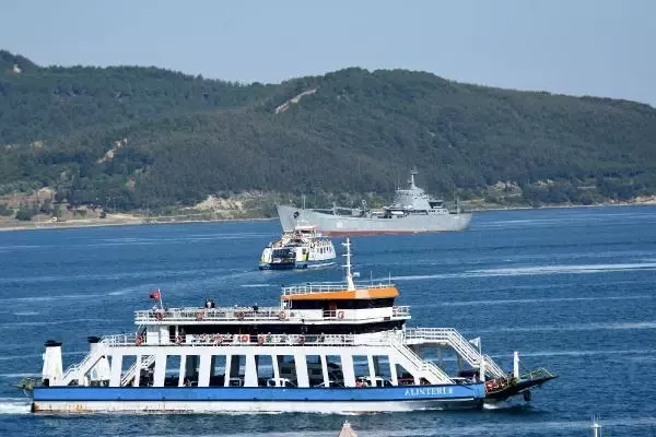 Son Dakika | ÇANAKKALE BOĞAZI'NDAN PEŞ PEŞE GEÇEN RUS SAVAŞ GEMİLERİ AKDENİZ'E İNİYOR Son Dakika | ÇANAKKALE BOĞAZI'NDAN PEŞ PEŞE GEÇEN RUS SAVAŞ GEMİLERİ AKDENİZ'E İNİYOR