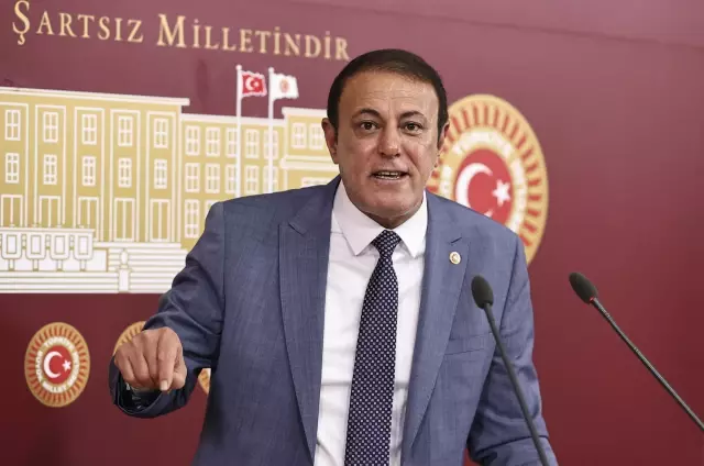 CHP Grup Başkanvekili Özel, gündemi değerlendirdi Açıklaması CHP Grup Başkanvekili Özel, gündemi değerlendirdi Açıklaması