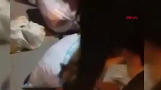ÇORUM'DA UYUŞTURUCU TİCARETİNDE 3 SANIĞA 90 YIL HAPİS ÇORUM'DA UYUŞTURUCU TİCARETİNDE 3 SANIĞA 90 YIL HAPİS