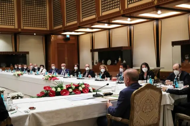 Cumhurbaşkanı Erdoğan, müsilaj sorununa ilişkin özel toplantıya başkanlık yaptı Cumhurbaşkanı Erdoğan, müsilaj sorununa ilişkin özel toplantıya başkanlık yaptı