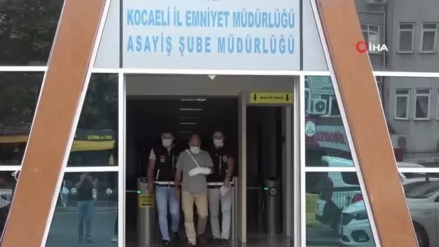 'Kahve acı olmuş' diyerek eşini boğarak öldüren adama müebbet hapis cezası talebi 'Kahve acı olmuş' diyerek eşini boğarak öldüren adama müebbet hapis cezası talebi