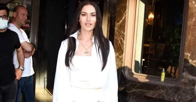 Fahriye Evcen'den sevenlerini üzen açıklama Fahriye Evcen'den sevenlerini üzen açıklama