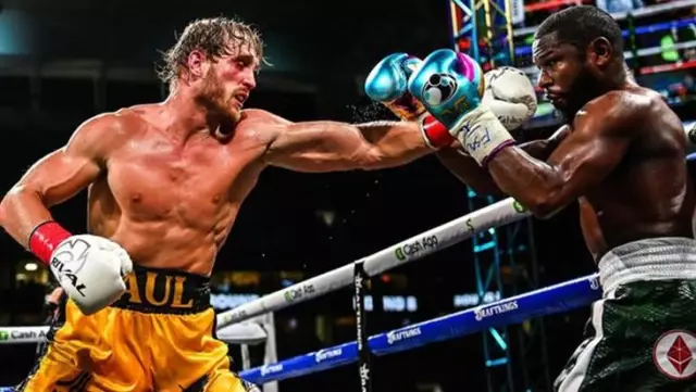 Floyd Mayweather'in Logan Paul karşısında çaresizliğini dile getirdiği anlar milyonlarca etkileşim aldı Floyd Mayweather'in Logan Paul karşısında çaresizliğini dile getirdiği anlar milyonlarca etkileşim aldı
