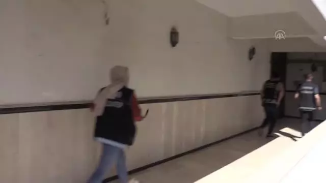 GAZİANTEP - Uyuşturucu operasyonunda 24 şüpheli gözaltına alındı GAZİANTEP - Uyuşturucu operasyonunda 24 şüpheli gözaltına alındı