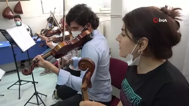 İpekyolu Halk Eğitim Merkezi Müdürlüğü pandemi de bile eğitimlerine devam ediyor İpekyolu Halk Eğitim Merkezi Müdürlüğü pandemi de bile eğitimlerine devam ediyor
