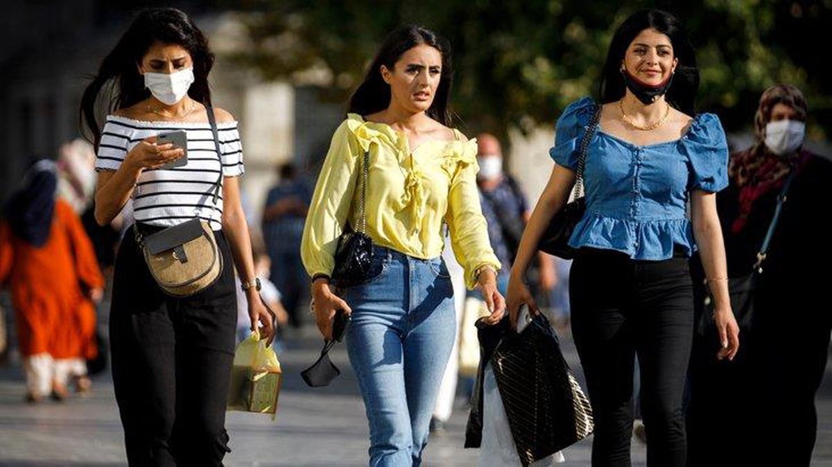 Kademeli normalleşmede kısıtlamalar daha da esnetiliyor! Kulislerde konuşulan 3 senaryo var