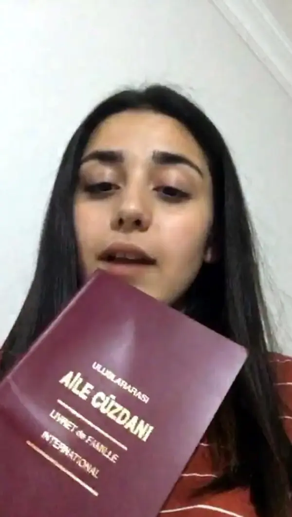 Günlerdir aranan Melisa'dan ailesini yıkan mesaj: Evlendim, aramayın Günlerdir aranan Melisa'dan ailesini yıkan mesaj: Evlendim, aramayın
