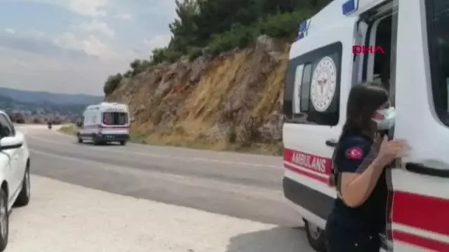 KAZADA BAŞINDAN YARALANDI, İLK İŞİ SELFİE YAPIP PAYLAŞMAK OLDU KAZADA BAŞINDAN YARALANDI, İLK İŞİ SELFİE YAPIP PAYLAŞMAK OLDU