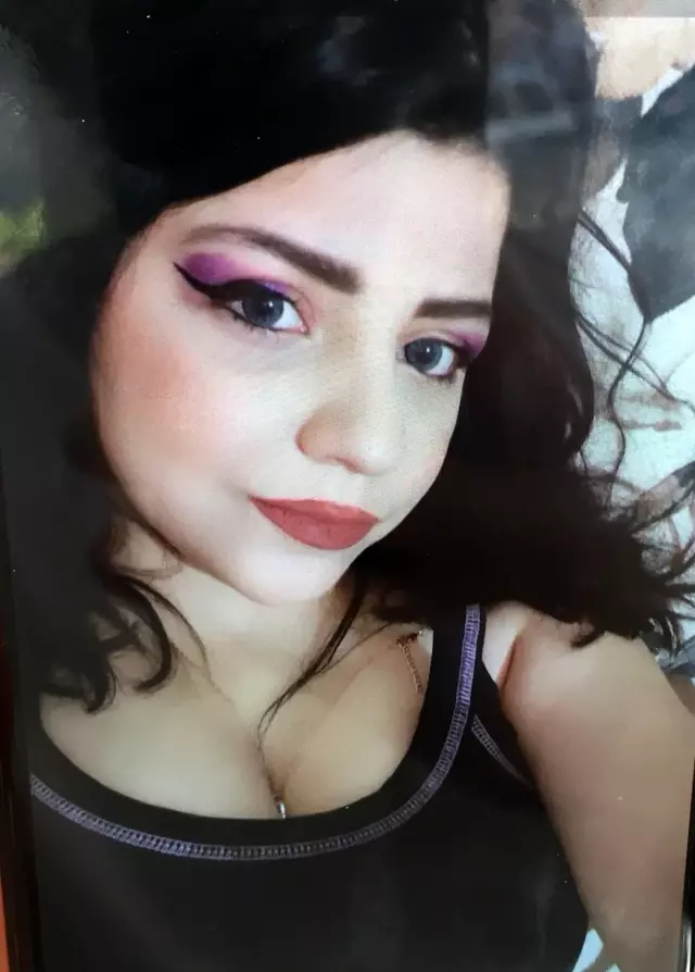 Kızı yanarak, oğlu boğularak ölen annenin feryadı Kızı yanarak, oğlu boğularak ölen annenin feryadı