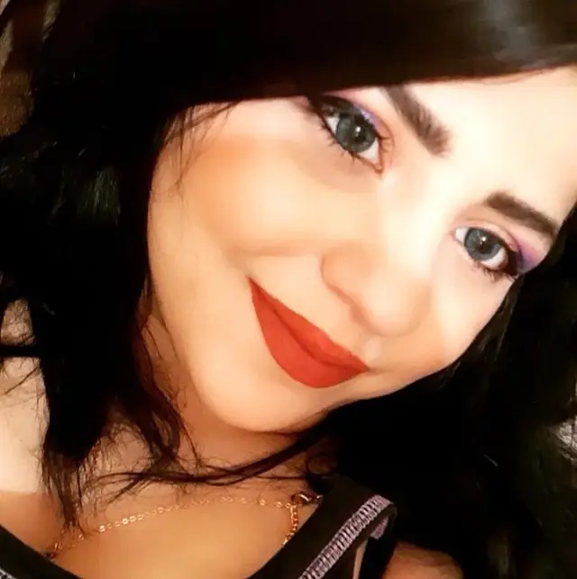Kızı yanarak, oğlu boğularak ölen annenin feryadı Kızı yanarak, oğlu boğularak ölen annenin feryadı