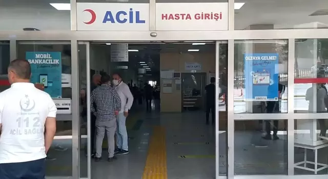 Son dakika haberi: Komşuların çöp kavgası kanlı bitti: 1 ölü, 4 yaralı Son dakika haberi: Komşuların çöp kavgası kanlı bitti: 1 ölü, 4 yaralı