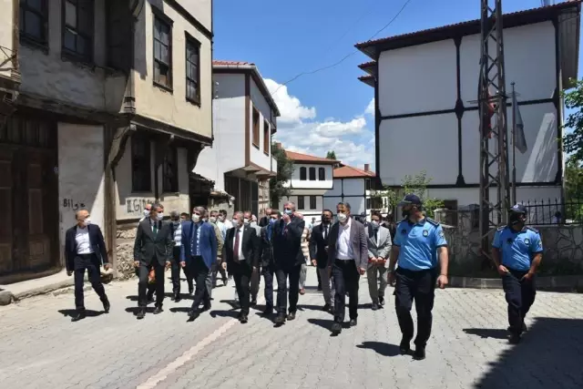 Son Dakika | Kültür ve Turizm Bakan Yardımcısı Alpaslan, restorasyon çalışmalarını inceledi Son Dakika | Kültür ve Turizm Bakan Yardımcısı Alpaslan, restorasyon çalışmalarını inceledi