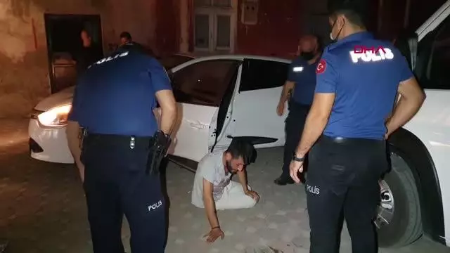 Son dakika haberleri... Polisten 15 kilometre kaçan ehliyetsiz sürücüye ceza yağdı Son dakika haberleri... Polisten 15 kilometre kaçan ehliyetsiz sürücüye ceza yağdı