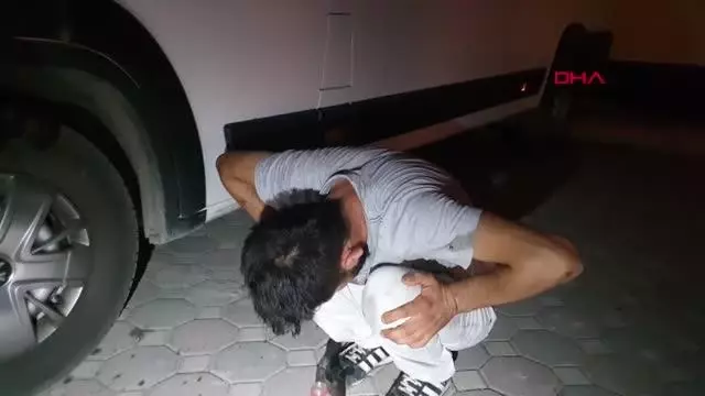 Son dakika haberleri... Polisten 15 kilometre kaçan ehliyetsiz sürücüye ceza yağdı Son dakika haberleri... Polisten 15 kilometre kaçan ehliyetsiz sürücüye ceza yağdı