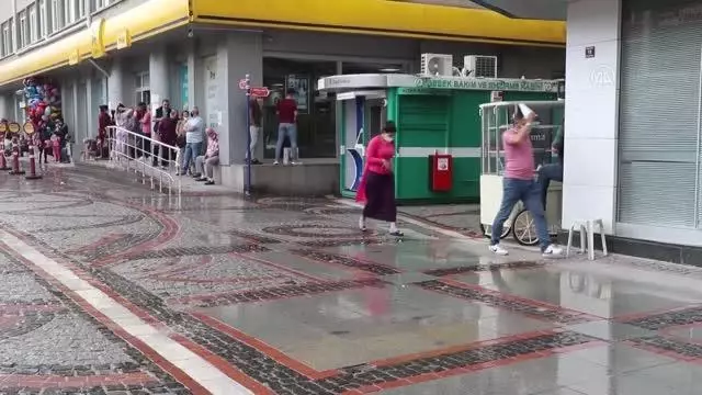 Sağanak geçişleri zaman zaman etkili oluyor Sağanak geçişleri zaman zaman etkili oluyor