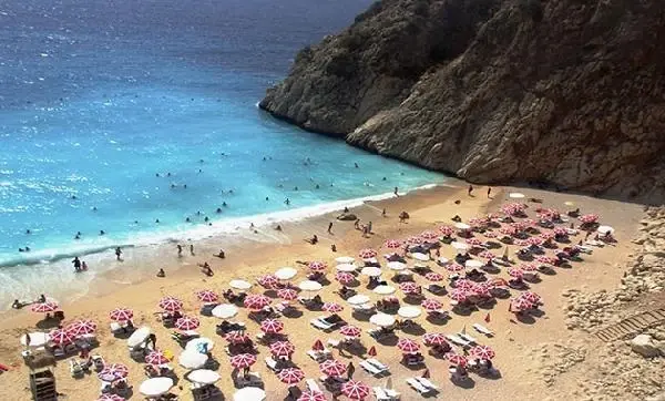 Tatil planı yapanlara önemli uyarı: Sahte siteler üzerinden rezervasyon dolandırıcılığına dikkat! Tatil planı yapanlara önemli uyarı: Sahte siteler üzerinden rezervasyon dolandırıcılığına dikkat!