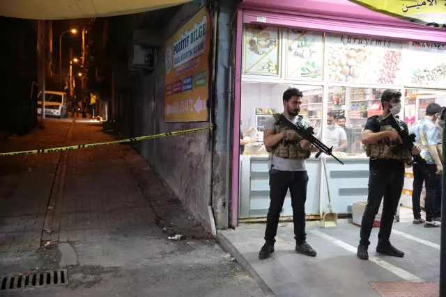 Son dakika haberi | ŞANLIURFA - Araçtan ateş açılması sonucu 2 polis hafif yaralandı (2) Son dakika haberi | ŞANLIURFA - Araçtan ateş açılması sonucu 2 polis hafif yaralandı (2)