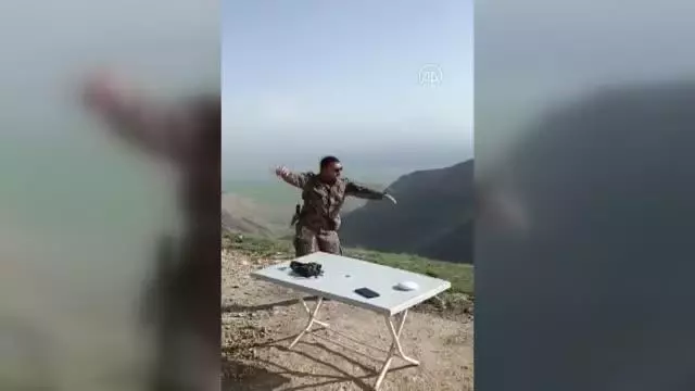 Son dakika: Şehit özel harekat polisi Veli Kabalay'ın zeybek oynarken çekilen görüntüsü Son dakika: Şehit özel harekat polisi Veli Kabalay'ın zeybek oynarken çekilen görüntüsü