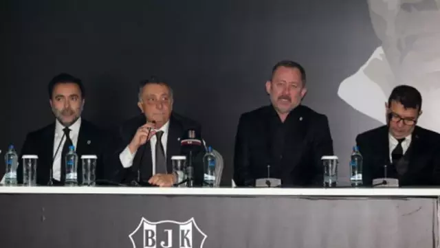 Sergen Yalçın ile yola devam! Çifte kupalı hoca ile tüm şartlarda anlaşmaya varıldı Sergen Yalçın ile yola devam! Çifte kupalı hoca ile tüm şartlarda anlaşmaya varıldı