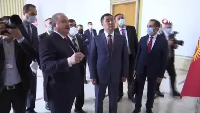 Son dakika politika: TBMM Başkanı Şentop, Kırgızistan Cumhurbaşkanı Caparov ile bir araya geldi Son dakika politika: TBMM Başkanı Şentop, Kırgızistan Cumhurbaşkanı Caparov ile bir araya geldi