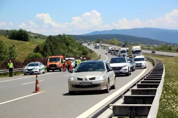 TIR'IN DORSESİ ALEV ALEV YANDI TIR'IN DORSESİ ALEV ALEV YANDI