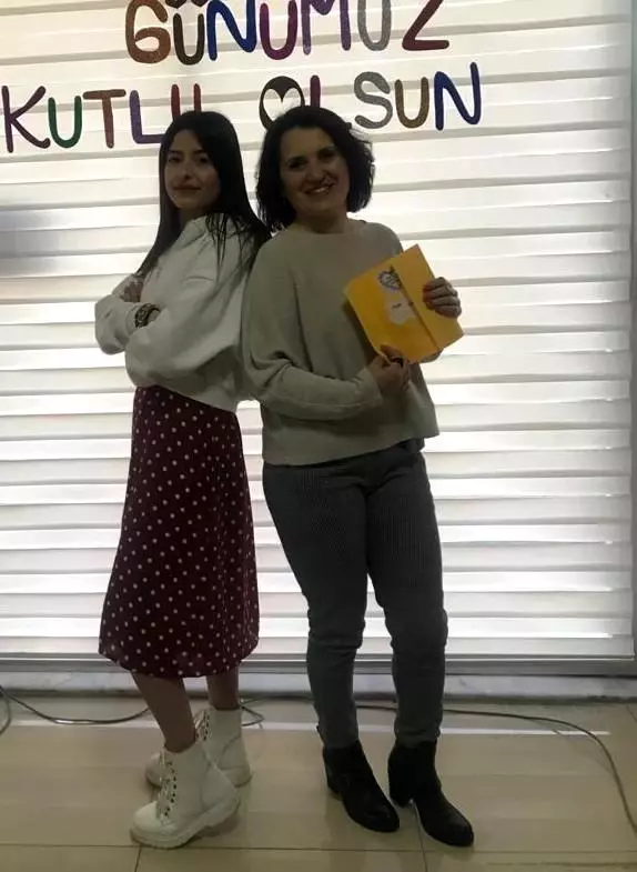 Yunusemre ile spor yaptı 6 ayda 10 kilo verdi Yunusemre ile spor yaptı 6 ayda 10 kilo verdi