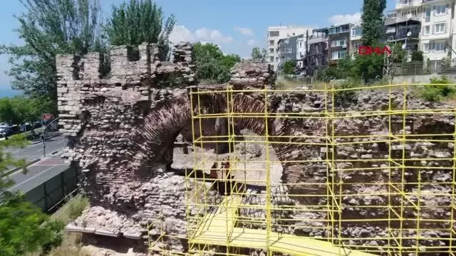 1610 YILLIK BUKOLEON SARAYI'NDA RESTORASYON ÇALIŞMALARI BAŞLATILDI 1610 YILLIK BUKOLEON SARAYI'NDA RESTORASYON ÇALIŞMALARI BAŞLATILDI