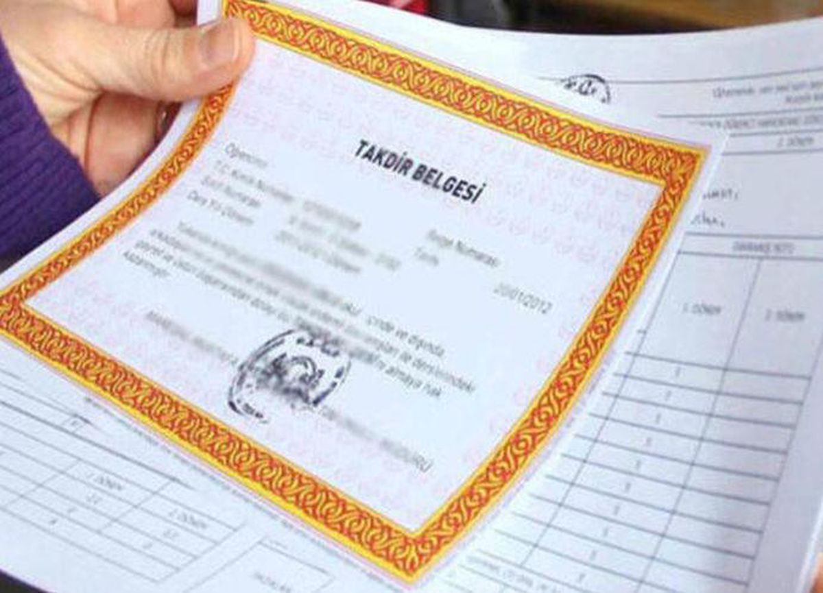 2021 karneler ne zaman verilecek? Karneler ne zaman alınıyor 2021? Lise ve ortaokullarda yüz yüze mi verilecek?
