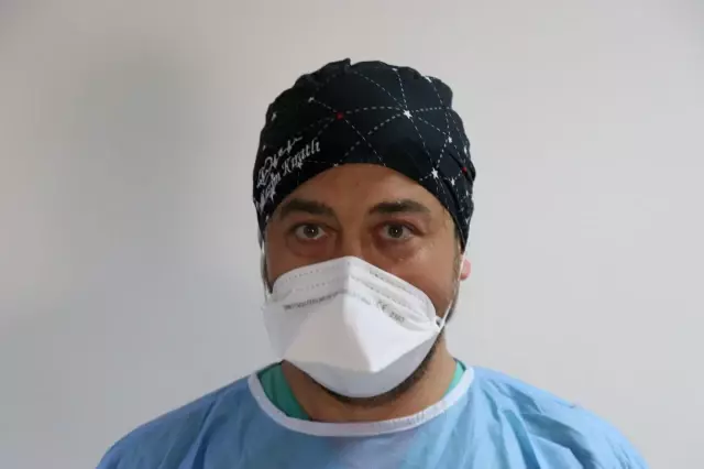 32 gün arayla 2 kez Kovid-19 geçiren doktordan vatandaşlara 'aşı olun' çağrısı 32 gün arayla 2 kez Kovid-19 geçiren doktordan vatandaşlara 'aşı olun' çağrısı