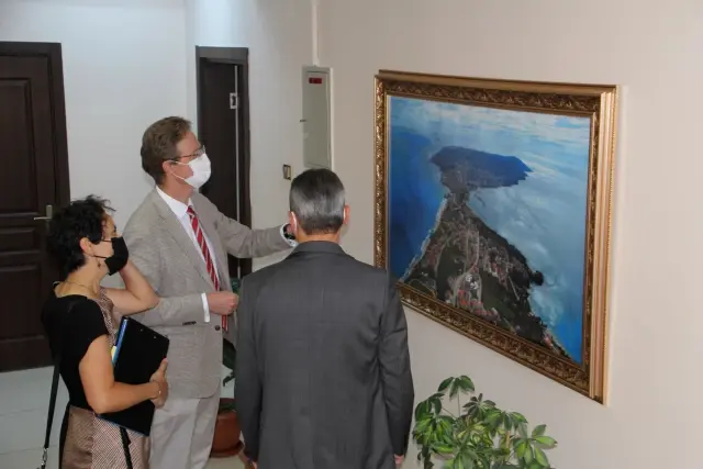 AB Büyükelçisi Meyer-Landrut, Sinop'ta ziyaretlerde bulundu AB Büyükelçisi Meyer-Landrut, Sinop'ta ziyaretlerde bulundu