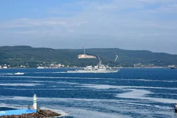 ÇANAKKALE ABD SAVAŞ GEMİSİ, ÇANAKKALE BOĞAZI'NDAN GEÇTİ ÇANAKKALE ABD SAVAŞ GEMİSİ, ÇANAKKALE BOĞAZI'NDAN GEÇTİ