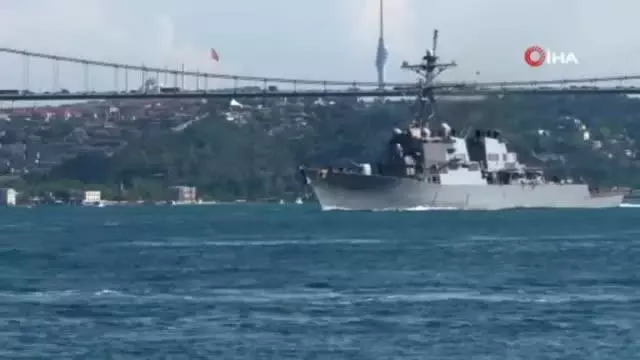 ABD savaş gemisi İstanbul Boğazı'ndan geçti ABD savaş gemisi İstanbul Boğazı'ndan geçti