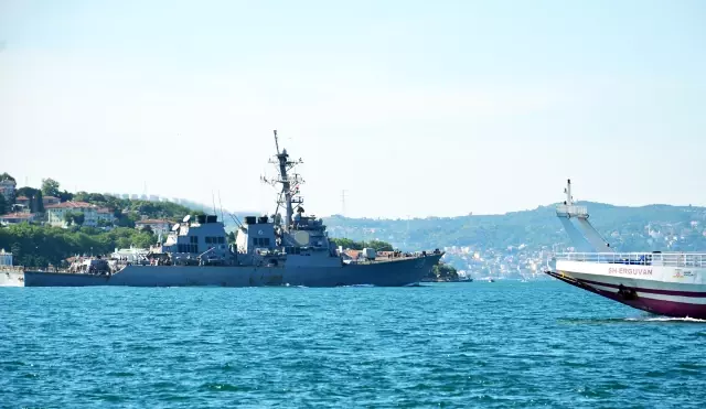Son dakika haberi... ABD savaş gemisi İstanbul Boğazı'ndan geçti Son dakika haberi... ABD savaş gemisi İstanbul Boğazı'ndan geçti