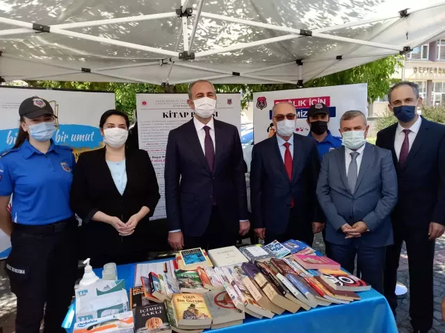 Son dakika haber... Adalet Bakanı Gül, Adalet Sarayını ziyaret etti Son dakika haber... Adalet Bakanı Gül, Adalet Sarayını ziyaret etti
