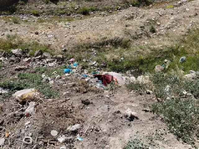 Ağrı'da dere yatağında 6 kilo 528 gram metamfetamin ele geçirildi Ağrı'da dere yatağında 6 kilo 528 gram metamfetamin ele geçirildi