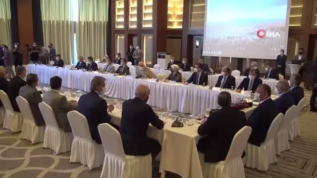 AK Parti Genel Başkan Yardımcısı Özhaseki: 'İstanbul ve Ankara belediyeleri algı ile yönetiliyor' AK Parti Genel Başkan Yardımcısı Özhaseki: 'İstanbul ve Ankara belediyeleri algı ile yönetiliyor'