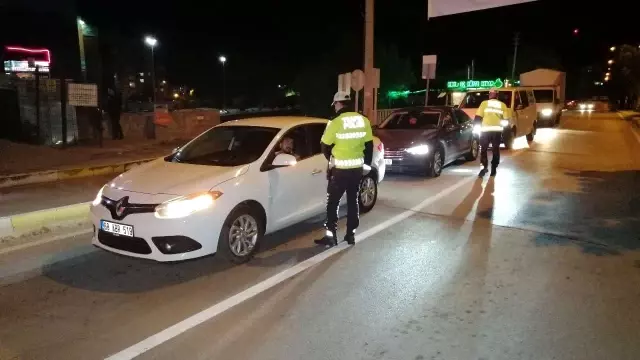 Aksaray'da pandemi denetimleri sürüyor Aksaray'da pandemi denetimleri sürüyor